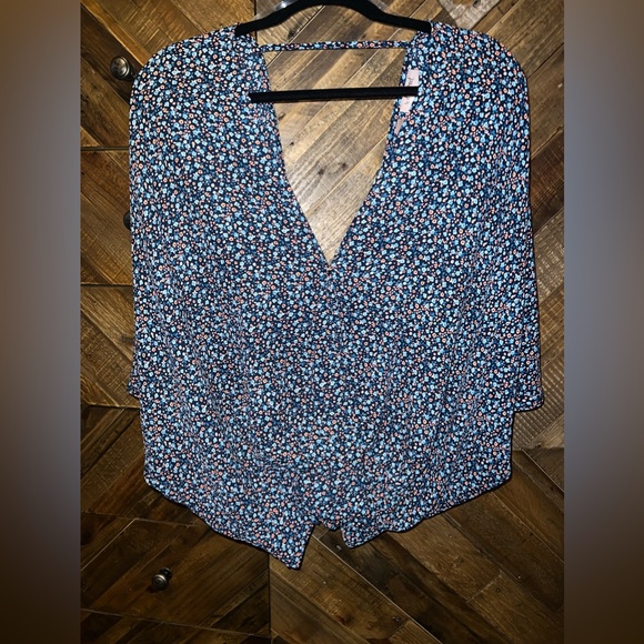 Willow and Root Top - Picture 2 of 7